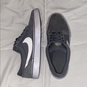 nike sb sneakers